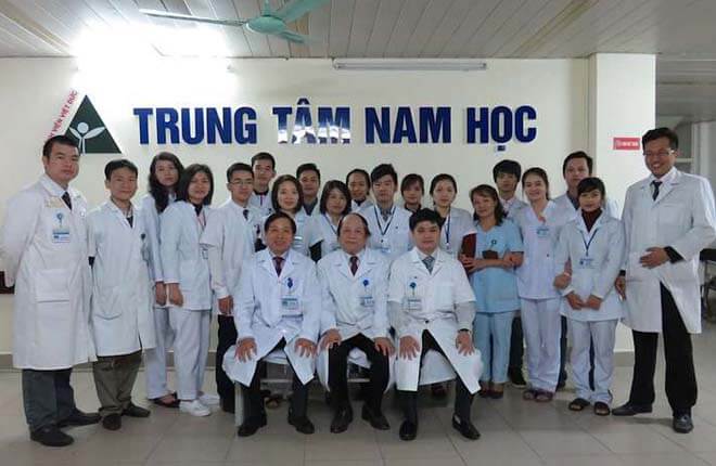 khám tinh hoàn ở trung tâm nam học bệnh viện hữu nghị Việt Đức